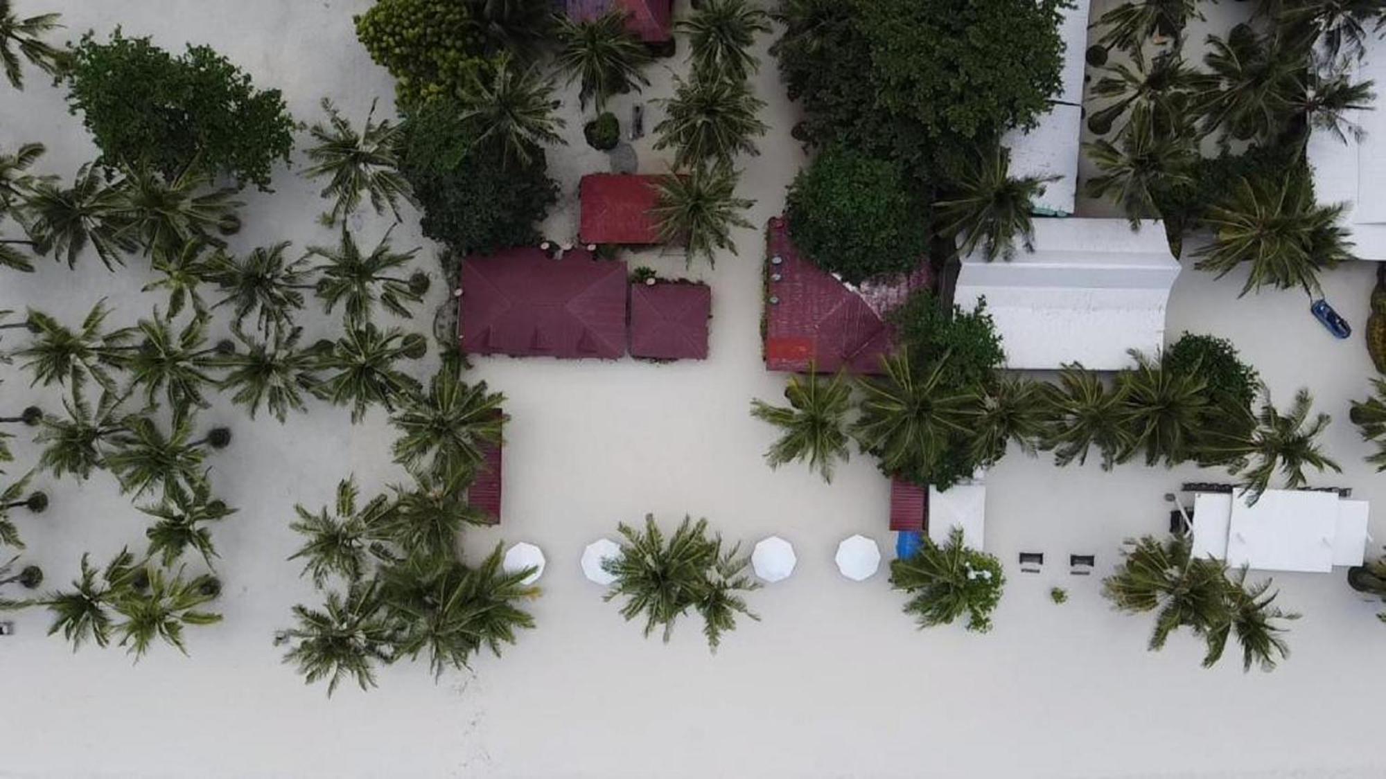 Beach Placid Resort Powered By Cocotel Ocoy Esterno foto